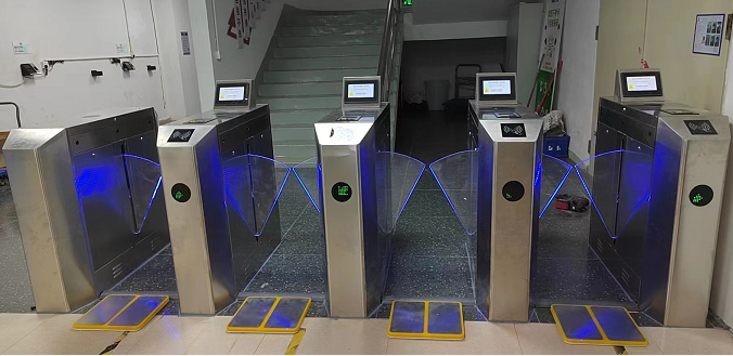  ESD����ʶ�𾲵��Ž�ϵͳ